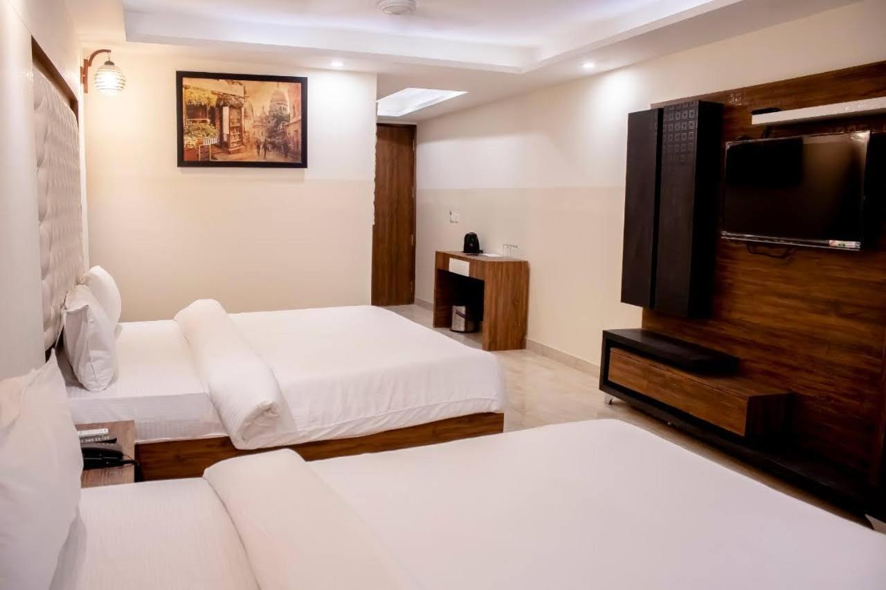 Hotel Airport City Nueva Delhi Exterior foto